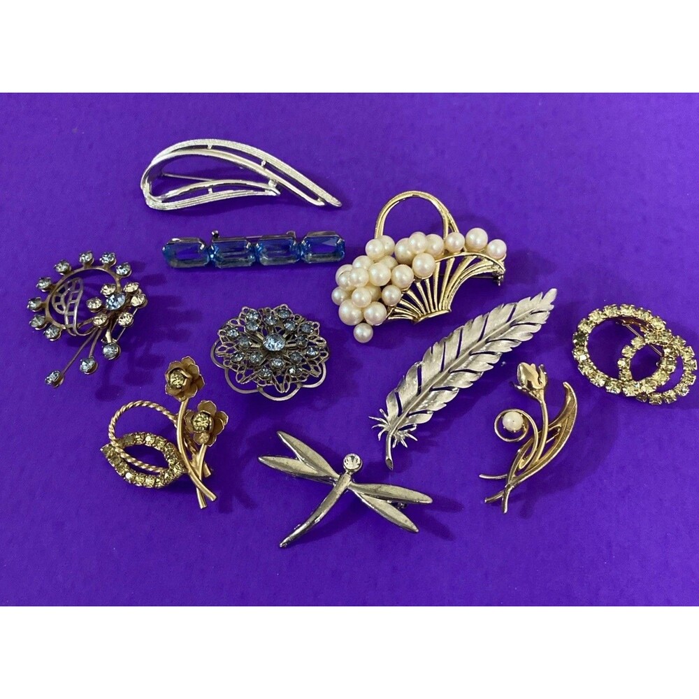 Lot of 10 Vintage Brooch Pins, Rhinestone, Faux Pearls, Gold Tone, Silver Tone